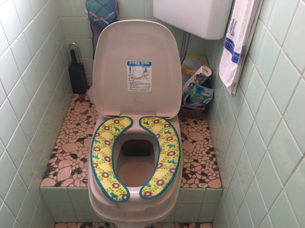高崎市にて和式トイレ改修工事の見積にお伺いしました