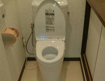 前橋市鶴ケ谷町Ｏ様　TOTO ピュアレスト トイレ交換工事