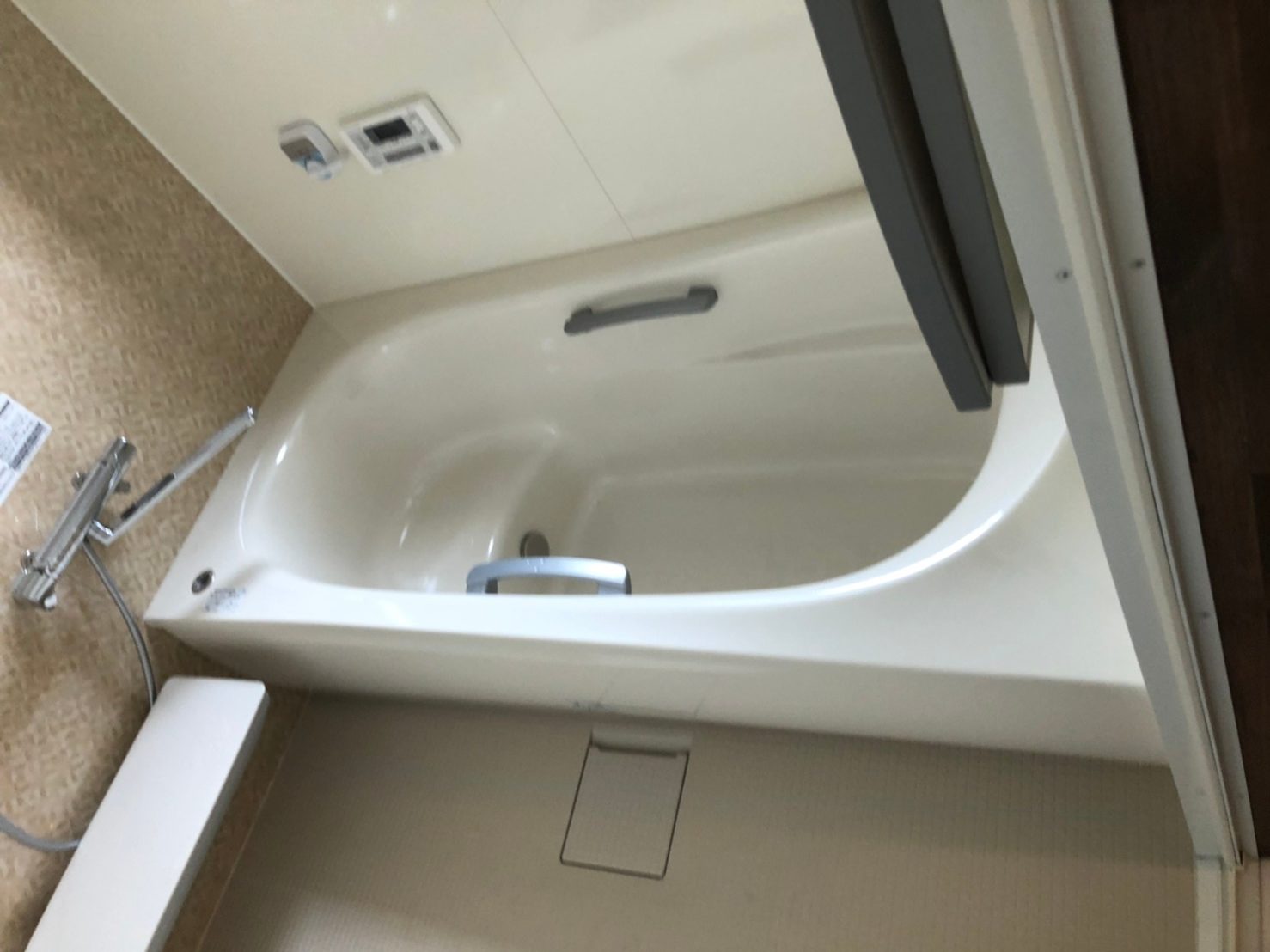 渋川市にてお風呂TOTO【サザナ】の改修工事が完了しました。