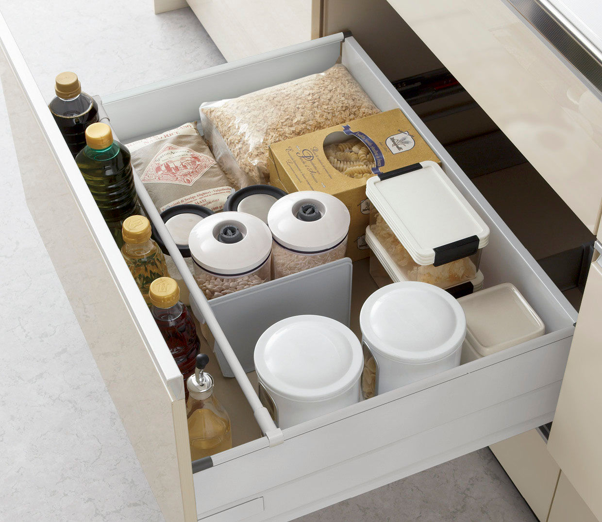 LIXIL キッチン コンセント ミヤケン リフォーム