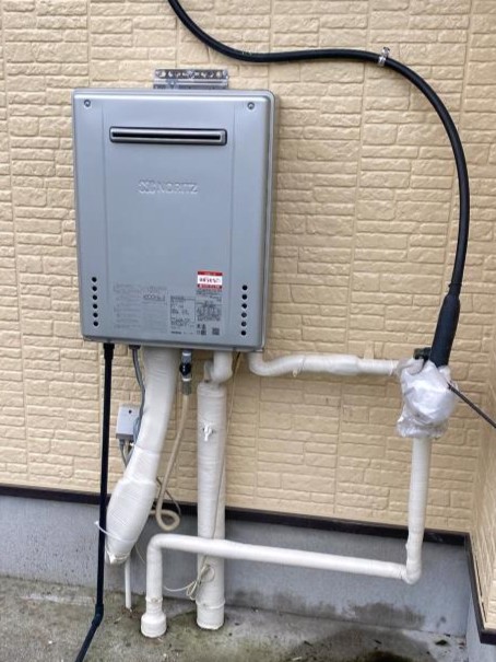 太田市西長岡町　【GT-C2472AW BL】省エネでガス代の節約にもつながるガス給湯器交換工事