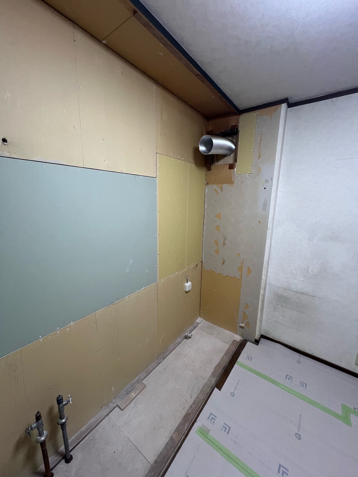 排気ダクト新設